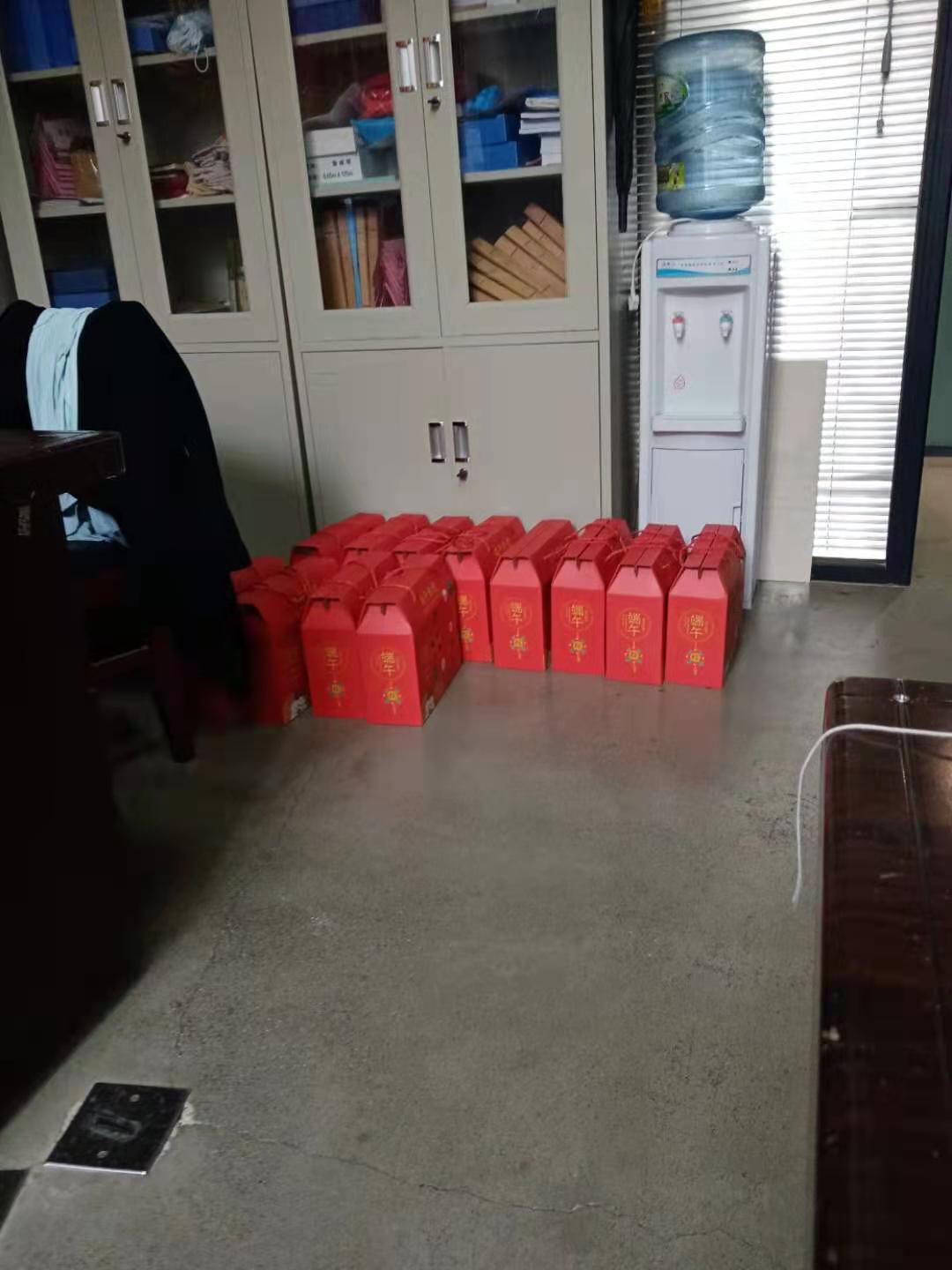湖南怡美環境管理發展有限公司,湖南物業保潔服務，商場保潔,石材護理價格,市政環衛,駐場保潔